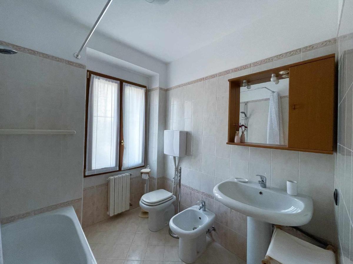 La Gioiosa Apartment With Garden Terrace Civenna Bagian luar foto